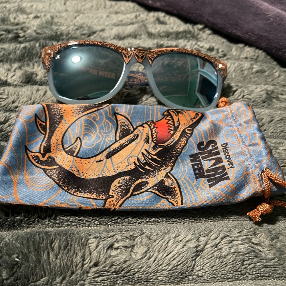 Knock around Shark week sunglasses